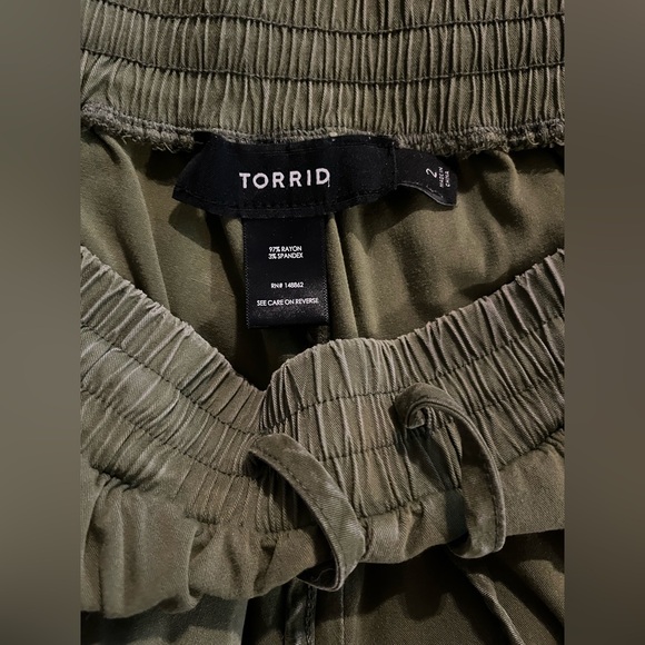 Torrid Olive Drawstring Pants - Picture 2 of 3
